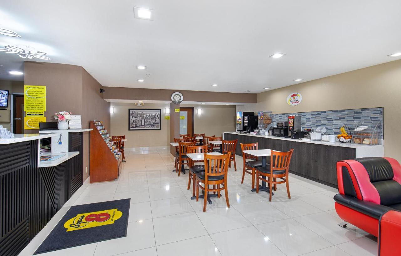 艾迪维尔-库塔瓦温德姆速8酒店 Eddyville 外观 照片